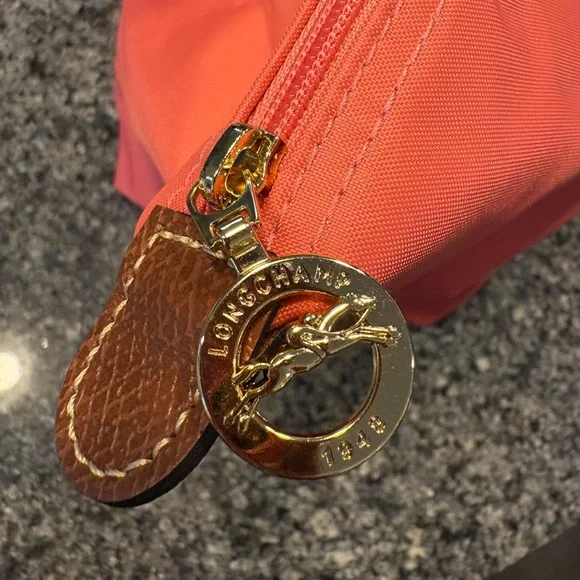 Longchamp Le Pliage Large in Grenadine - Picture 6 of 7